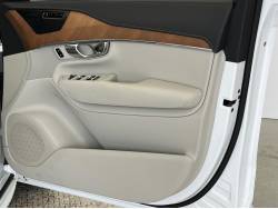 ＸＣ９０ Ｄ５ ＡＷＤ インスクリプション エアサスペンション装着車の中古車画像