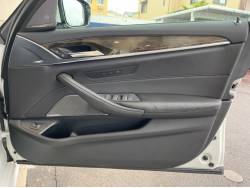 ５シリーズ ５４０ｉ Ｍスポーツの中古車画像