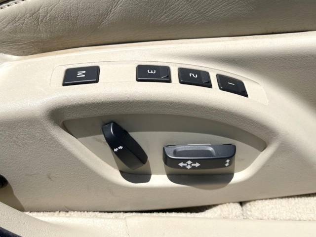 ボルボ Ｖ７０ Ｔ４ クラシック 7.1万Km (神奈川県)[328]の中古車詳細