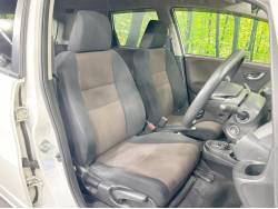 フィットシャトル １５Ｃの中古車画像