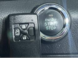 アイシス プラタナの中古車画像