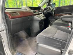 エリシオン Ｇエアロの中古車画像