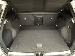 ＸＣ４０ リチャージ プラグインハイブリッド Ｔ５ インスクリプションの中古車画像