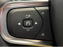 ＸＣ４０ リチャージ プラグインハイブリッド Ｔ５ インスクリプションの中古車画像