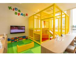 モビリオスパイク ＡＵの中古車画像