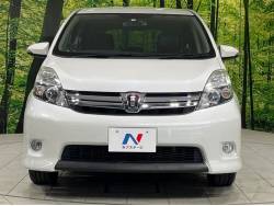 アイシス プラタナ Ｖセレクション・ブランの中古車画像