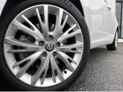 ジュリエッタ スーパーの中古車画像