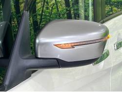 セレナ オーテック Ｖパッケージの中古車画像