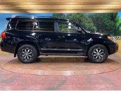 ランドクルーザー ＡＸの中古車画像