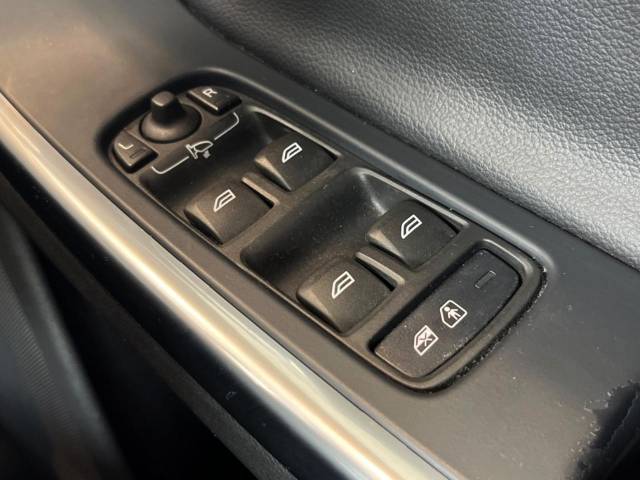 ボルボ Ｖ６０ Ｄ４ ＳＥ 7.4万Km (大阪府)[875]の中古車詳細