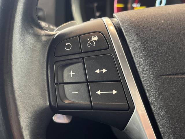 ボルボ Ｖ６０ Ｄ４ ＳＥ 7.4万Km (大阪府)[875]の中古車詳細