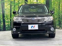 フォレスター ２．０ＸＳ プラチナレザーセレクションの中古車画像