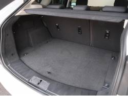 Ｅペイス ベースグレード １８０ＰＳの中古車画像