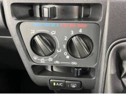 サンバーバン ＶＣの中古車画像