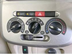 タント Ｘスペシャルの中古車画像