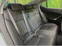 ＩＳ ＩＳ２５０ バージョンＬの中古車画像