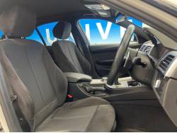 ３シリーズ ３２０ｉ ｘＤｒｉｖｅ Ｍスポーツの中古車画像