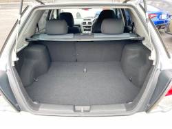 インプレッサスポーツワゴン １．５ｉの中古車画像