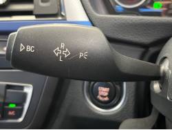 ３シリーズ ３２０ｉ ｘＤｒｉｖｅ Ｍスポーツの中古車画像