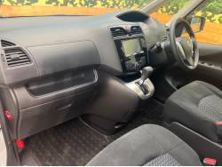 ランディ ２．０Ｘの中古車画像