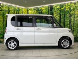 タント カスタムＸの中古車画像