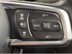 ジープ・ラングラーアンリミテッド サハラ スカイワンタッチパワートップの中古車画像