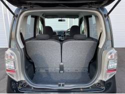 ライフ ディーバの中古車画像