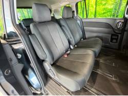 ＭＰＶ ２３Ｃの中古車画像