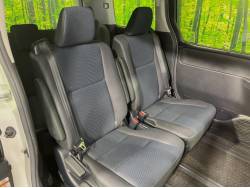 ノア Ｘの中古車画像