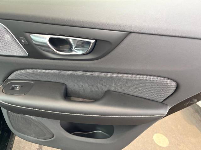 ボルボ Ｓ６０ Ｂ５ Ｒデザイン 2.2万Km (神奈川県)[807]の中古車詳細