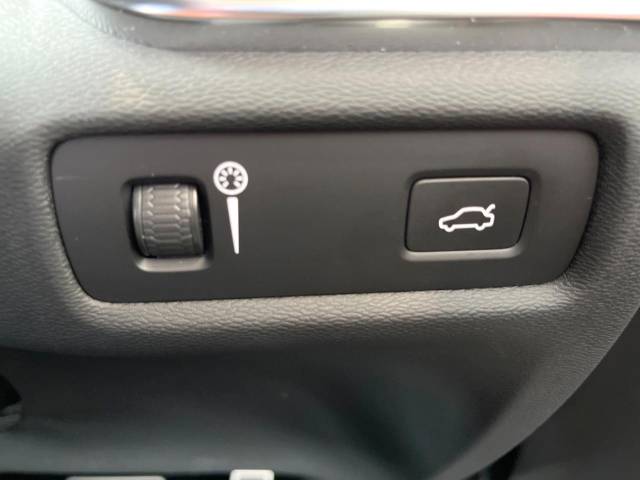 ボルボ Ｓ６０ Ｂ５ Ｒデザイン 2.2万Km (神奈川県)[807]の中古車詳細