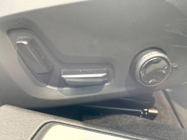 ボルボ Ｓ６０ Ｂ５ Ｒデザイン 2.2万Km (神奈川県)[807]の中古車詳細