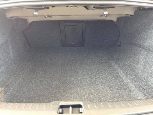 ボルボ Ｓ６０ Ｂ５ Ｒデザイン 2.2万Km (神奈川県)[807]の中古車詳細