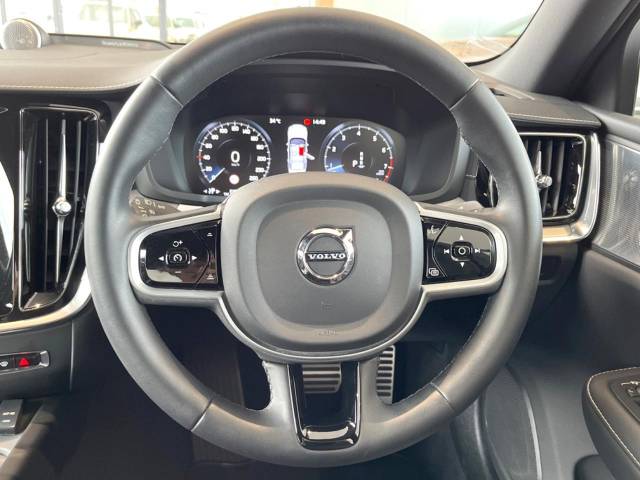 ボルボ Ｓ６０ Ｂ５ Ｒデザイン 2.2万Km (神奈川県)[807]の中古車詳細