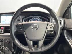 Ｖ４０ Ｔ３ キネティックの中古車画像