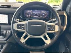 ディフェンダー １１０Ｓの中古車画像