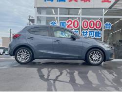 ＭＡＺＤＡ２ １５ＭＢの中古車画像