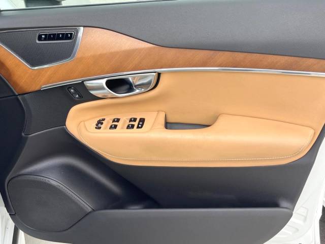 ボルボ ＸＣ９０ Ｔ６ ＡＷＤ インスクリプション 4.4万Km (千葉県)[578]の中古車詳細