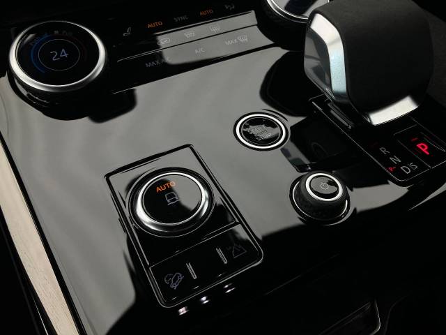 ランドローバー レンジローバースポーツ ローンチエディション 1.5万Km 1,229.8万円(大阪府)[922]の中古車詳細