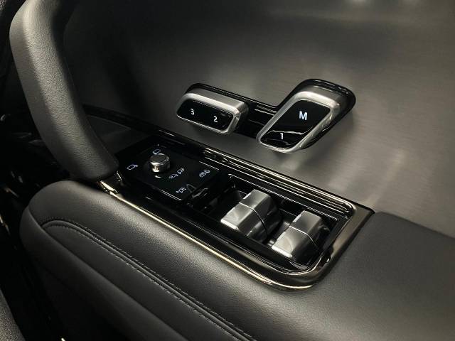 ランドローバー レンジローバースポーツ ローンチエディション 1.5万Km 1,229.8万円(大阪府)[922]の中古車詳細