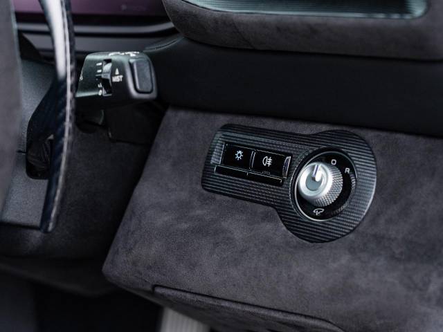 マセラティ ＭＣ２０ ベースグレード 0.4万Km 2,736.0万円(愛知県)[943]の中古車詳細