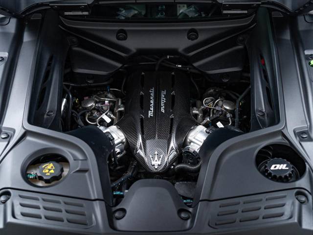 マセラティ ＭＣ２０ ベースグレード 0.4万Km 2,736.0万円(愛知県)[943]の中古車詳細