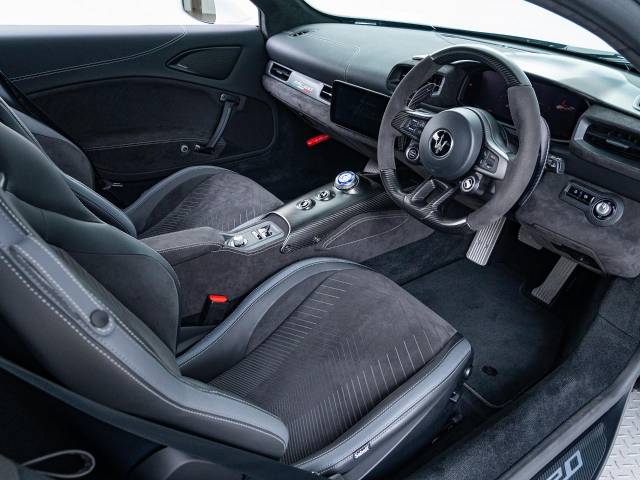 マセラティ ＭＣ２０ ベースグレード 0.4万Km 2,736.0万円(愛知県)[943]の中古車詳細