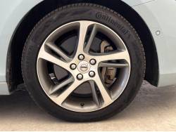 Ｖ４０ Ｔ３ アマゾンブルーエディションの中古車画像