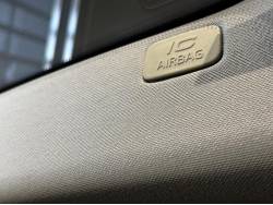 Ｖ４０ Ｔ３ アマゾンブルーエディションの中古車画像