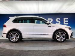 ティグアン ＴＳＩ Ｒラインの中古車画像