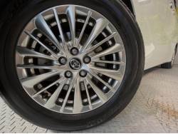 ヴェルファイア ３．５Ｖ Ｌ サイドリフトアップチルトシート装着車の中古車画像