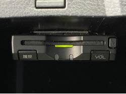 カローラフィールダー ハイブリッドの中古車画像