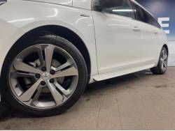 ３０８ ＳＷ ＧＴライン ブルーＨＤｉの中古車画像