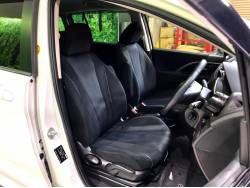 プレマシー ２０Ｓの中古車画像